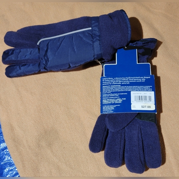Deadstock NWT Isotoner Isosport Gloves - Picture 10 of 10